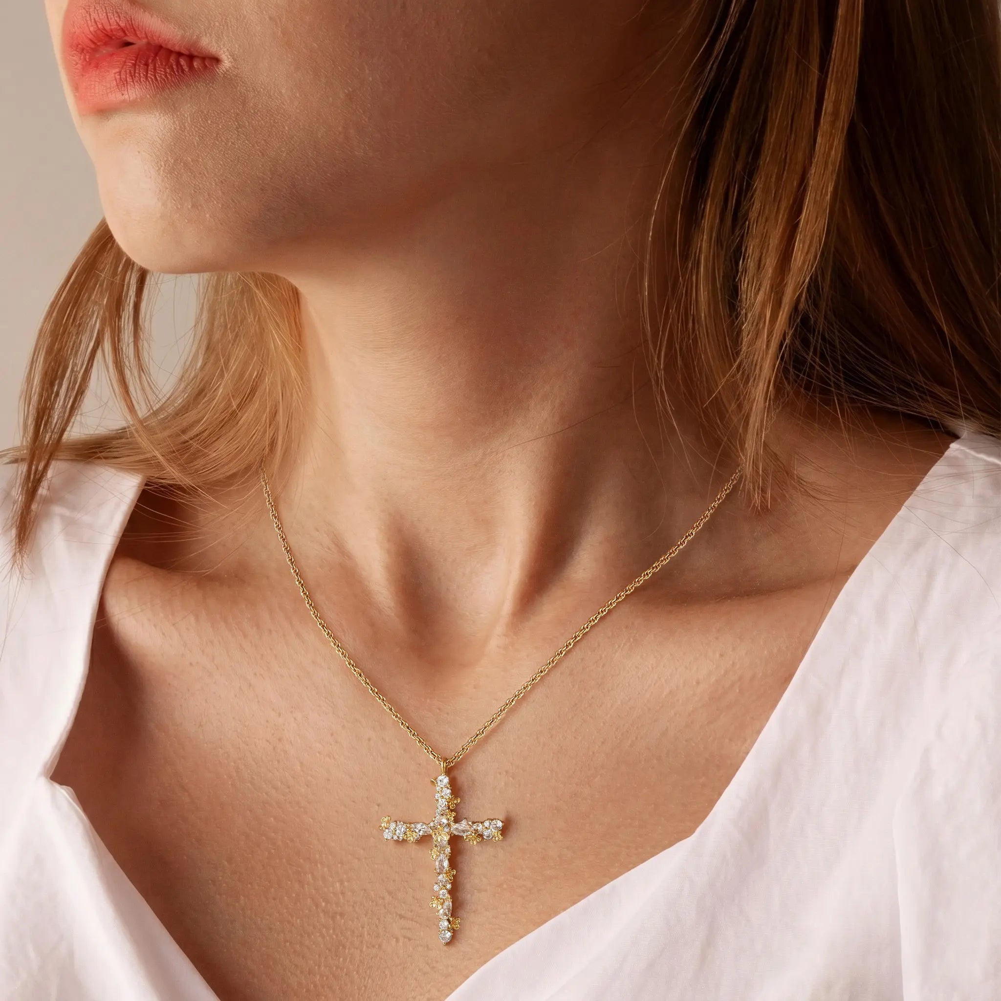 Tewiky 14K Gold Plated Beaded & Twisted Chain Pearl Cubic Zirconia Cross Necklace with Floral Carved Petal Cross Design, Fashion Jewelry for Women, Daily Casual Elegant Necklace for All Occasions Summerwins